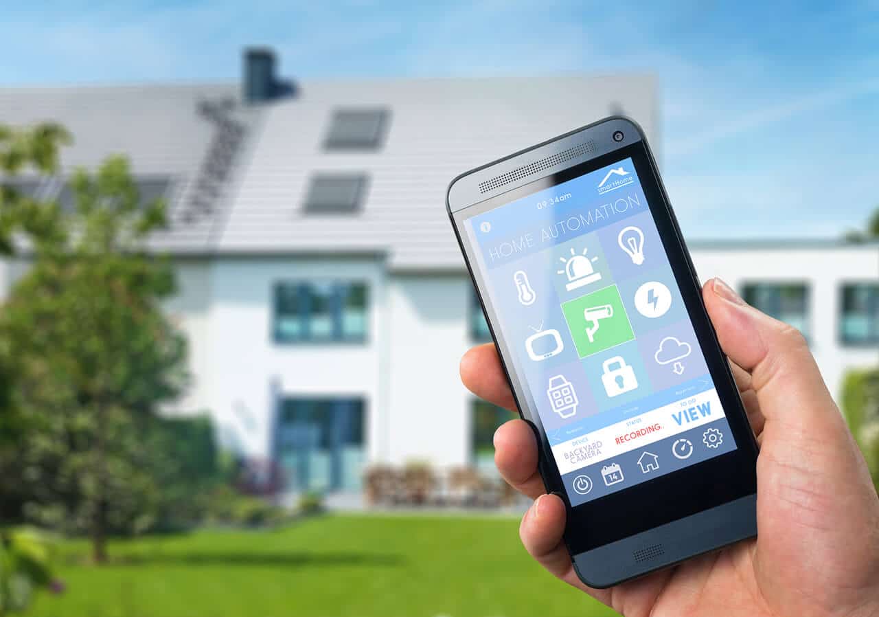 smart home apps are one way to prepare your home before vacation